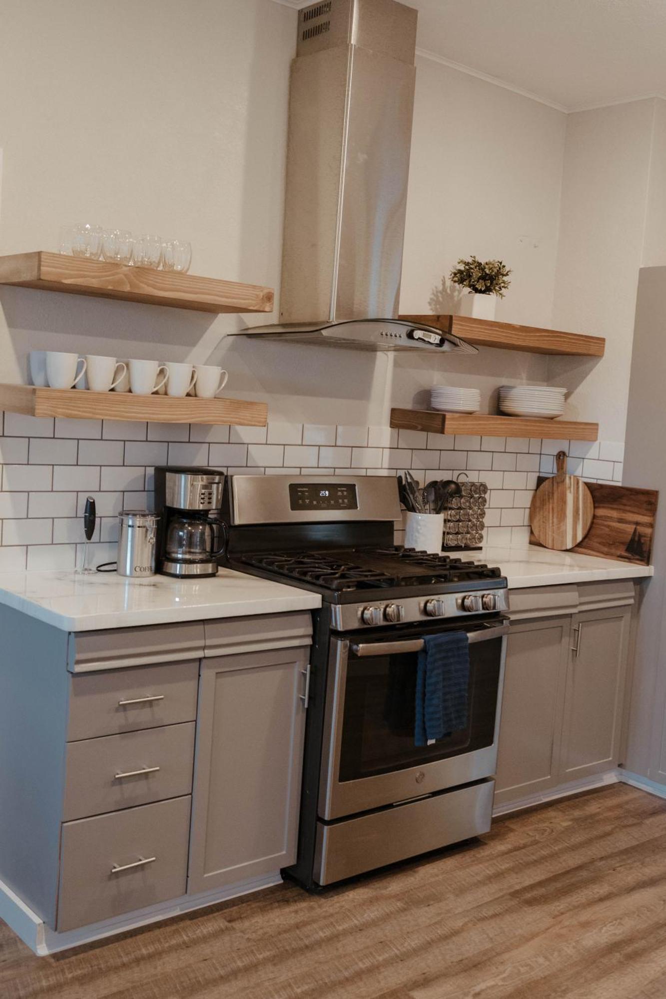 Central Tacoma Triplex エクステリア 写真