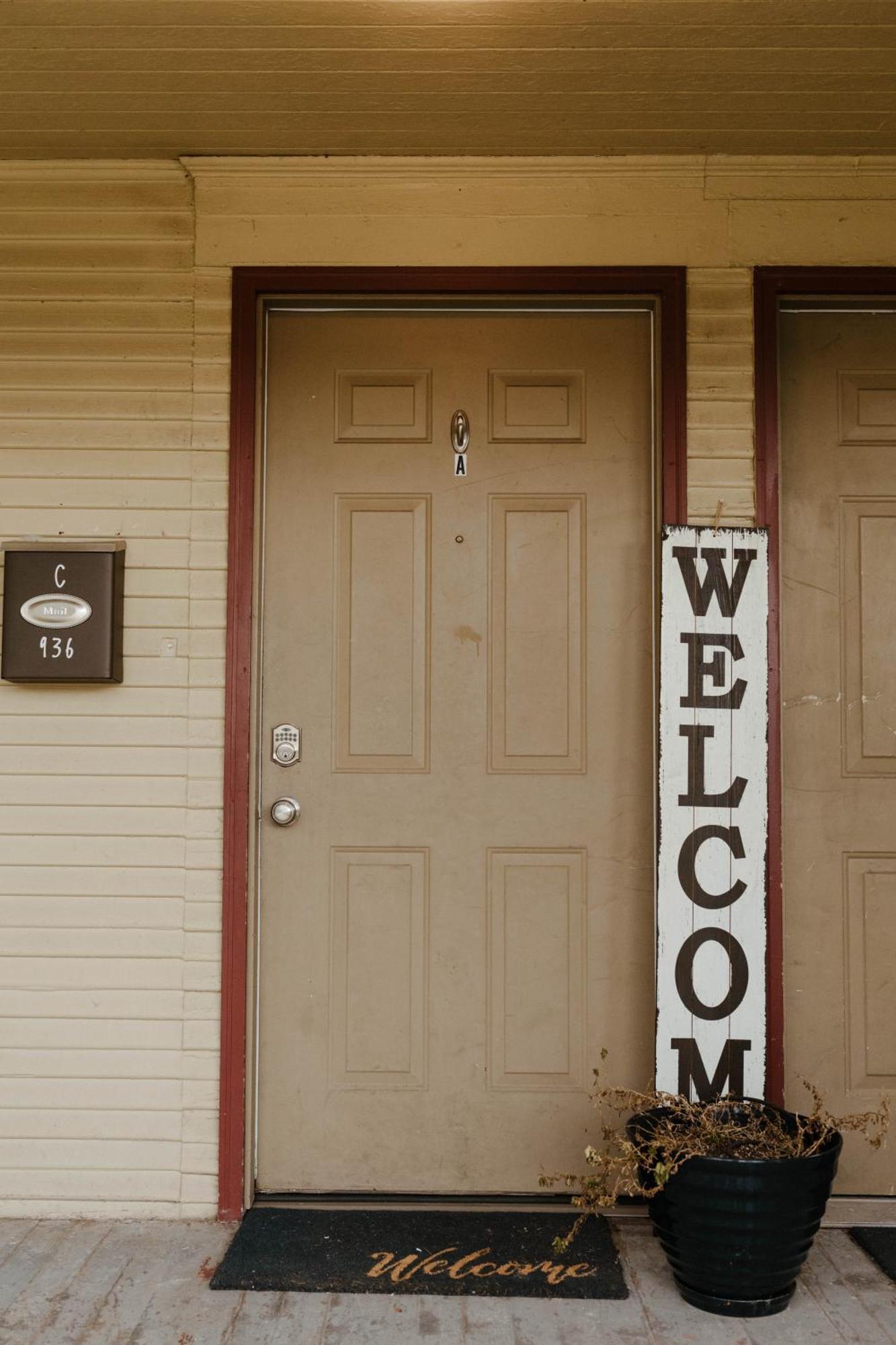 Central Tacoma Triplex エクステリア 写真